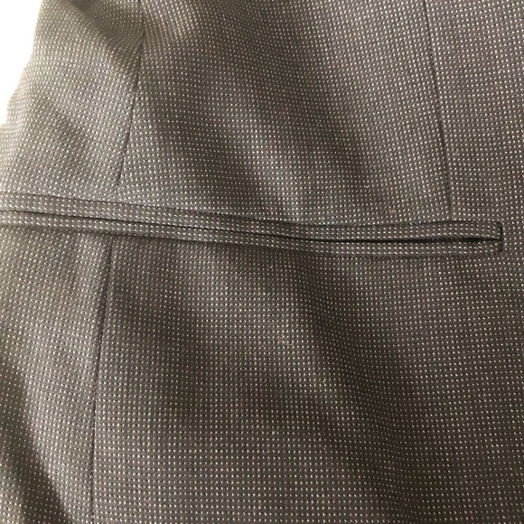 GIORGIO ARMANI 100% wool lightweight men’s suit